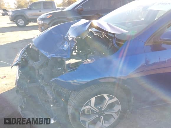 ✅ 2019 Kia Forte LXS • VIN: 3KPF24AD9KE130494 • Lot: 43466975. Listed on IAAI with 63,502 mi. Free auction sales archive from the USA and detailed vehicle history report at DreamBid. Image 6.