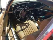 ✅ 1984 Mercedes-Benz 380 SL • VIN: WDBBA45AXEA014440 • Лот: 71004334. Опубликован ранее на Copart с пробегом Не указан. Бесплатный доступ к архиву аукционных продаж из США и подробный отчёт об истории автомобиля на DreamBid. Изображение 8.