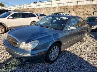 ✅ 2004 Hyundai Sonata GLS • VIN: KMHWF35H64A967071 • Lot: 81976115. Wystawiony na Copart z przebiegiem 131 850 mil. Bezpłatny archiwum sprzedaży aukcyjnych z USA i szczegółowy raport historii pojazdu na DreamBid. Zdjęcie 1.