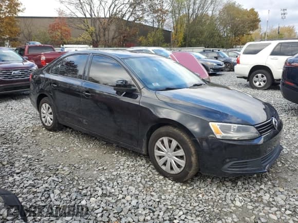 ✅ 2014 Volkswagen Jetta S • VIN: 3VW2K7AJ5EM390159 • Lot: 90602805. Listed on Copart with 99,136 mi. Free auction sales archive from the USA and detailed vehicle history report at DreamBid. Image 4.
