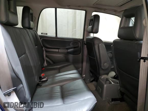 ✅ 2002 Suzuki Grand Vitara JLX • VIN: JS3TD62V524160739 • Lot: 88416995. Wystawiony na Copart z przebiegiem 98 820 mil. Bezpłatny archiwum sprzedaży aukcyjnych z USA i szczegółowy raport historii pojazdu na DreamBid. Zdjęcie 11.