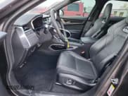 ✅ 2021 Jaguar F-Pace R-Dynamic S • VIN: SADCT2FUXMA667723 • Lot: 85119995. Wystawiony na Copart z przebiegiem 46 901 mil. Bezpłatny archiwum sprzedaży aukcyjnych z USA i szczegółowy raport historii pojazdu na DreamBid. Zdjęcie 7.