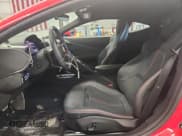 ✅ 2024 Ferrari Roma • VIN: ZFF98RNA0R0303932 • Лот: 67361505. Опубликован ранее на Copart с пробегом 1 353 миль. Бесплатный доступ к архиву аукционных продаж из США и подробный отчёт об истории автомобиля на DreamBid. Изображение 7.