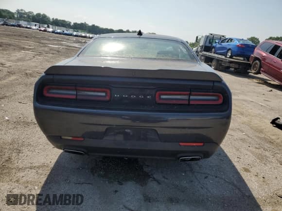 ✅ 2018 Dodge Challenger SXT • VIN: 2C3CDZAG5JH161933 • Lot: 64328445. Listed on Copart with 81,259 mi. Free auction sales archive from the USA and detailed vehicle history report at DreamBid. Image 6.