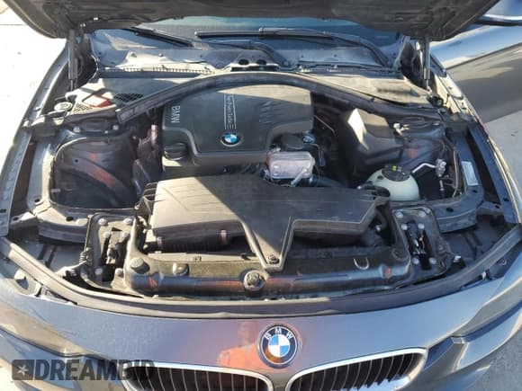 ✅ 2015 BMW 3 Series 320i • VIN: WBA3B1G59FNT03057 • Lot: 85408315. Listed on Copart with 198,636 mi. Free auction sales archive from the USA and detailed vehicle history report at DreamBid. Image 11.