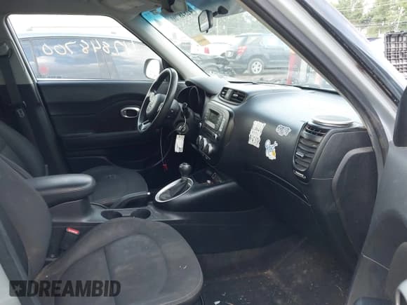 ✅ 2015 Kia Soul • VIN: KNDJN2A25F7754982 • Lot: 42848700. Listed on IAAI with 108,627 mi. Free auction sales archive from the USA and detailed vehicle history report at DreamBid. Image 5.