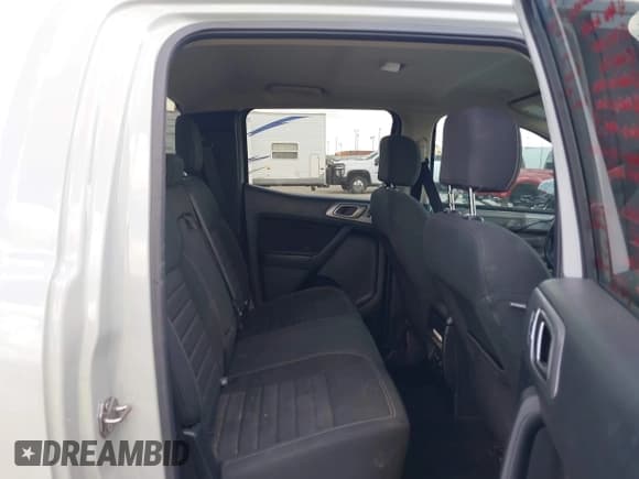 ✅ 2021 Ford Ranger XL • VIN: 1FTER4EH9MLD40544 • Lot: 43365355. Wystawiony na IAAI z przebiegiem 49 556 mil. Bezpłatny archiwum sprzedaży aukcyjnych z USA i szczegółowy raport historii pojazdu na DreamBid. Zdjęcie 8.