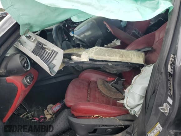 ✅ 2018 Alfa Romeo Giulia Ti Sport • VIN: ZARFAEEN8J7571985 • Lot: 69646005. Listed on Copart with Not provided. Free auction sales archive from the USA and detailed vehicle history report at DreamBid. Image 7.