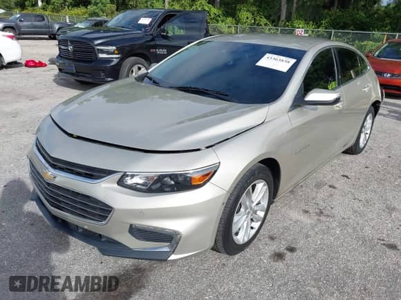 2016 Chevrolet Malibu LT z VIN 1G1ZE5ST6GF228789, wystawiony jako IAAI lot #43363838 z przebiegiem 107 044 mil mil oraz . Historia ofert i sprzedaży dostępna na DreamBid. Obrazek 17.