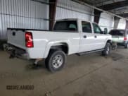 ✅ 2006 Chevrolet Silverado 2500HD LT2 • VIN: 1GCHK23U06F154978 • Lot: 80367745. Wystawiony na Copart z przebiegiem 135 173 mil. Bezpłatny archiwum sprzedaży aukcyjnych z USA i szczegółowy raport historii pojazdu na DreamBid. Zdjęcie 3.