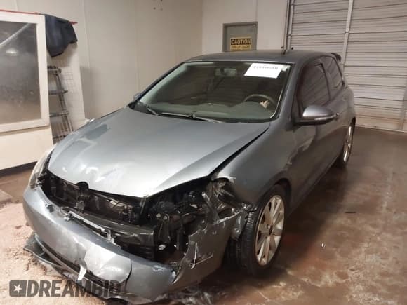 ✅ 2011 Volkswagen Golf TDI • VIN: WVWBM7AJ9BW144871 • Лот: 41610680. Опубликован ранее на IAAI с пробегом 168 202 миль. Бесплатный доступ к архиву аукционных продаж из США и подробный отчёт об истории автомобиля на DreamBid. Изображение 6.