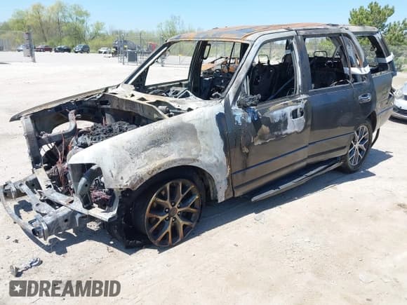 ✅ 2016 Ford Expedition XLT • VIN: 1FMJU1HT1GEF36154 • Лот: 42245872. Опубликован ранее на IAAI с пробегом Не указан. Бесплатный доступ к архиву аукционных продаж из США и подробный отчёт об истории автомобиля на DreamBid. Изображение 2.