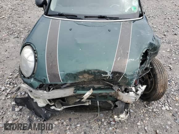 2016 MINI Hardtop with VIN WMWXP5C55G2D13123, listed as a Copart auction lot 61728955 with Not provided miles and Salvage title. Bid and sale history available at DreamBid. Image 11.