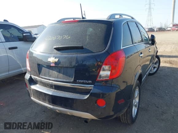 ✅ 2014 Chevrolet Captiva Sport LTZ • VIN: 3GNAL4EK5ES610674 • Lot: 42067076. Wystawiony na IAAI z przebiegiem 107 889 mil. Bezpłatny archiwum sprzedaży aukcyjnych z USA i szczegółowy raport historii pojazdu na DreamBid. Zdjęcie 4.