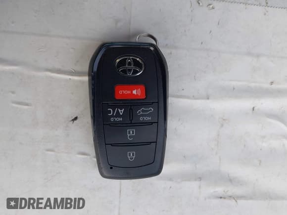 ✅ 2025 Toyota bZ4X XLE • VIN: JTMABACA9SA091954 • Лот: 43537926. Опубликован ранее на IAAI с пробегом 20 443 миль. Бесплатный доступ к архиву аукционных продаж из США и подробный отчёт об истории автомобиля на DreamBid. Изображение 11.