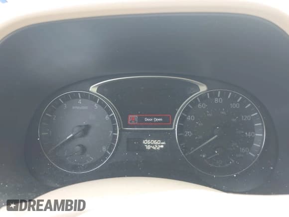 ✅ 2015 Nissan Pathfinder SV • VIN: 5N1AR2MN8FC671902 • Lot: 42648605. Listed on IAAI with 106,060 mi. Free auction sales archive from the USA and detailed vehicle history report at DreamBid. Image 7.