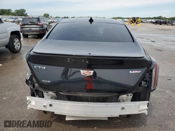 ✅ 2021 Cadillac CT4 V-Series • VIN: 1G6DH5RL8M0143405 • Лот: 68284245. Опубликован ранее на Copart с пробегом 33 045 миль. Бесплатный доступ к архиву аукционных продаж из США и подробный отчёт об истории автомобиля на DreamBid. Изображение 6.