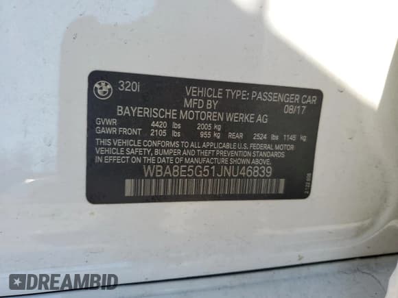 ✅ 2018 BMW 3 Series 320i xDrive • VIN: WBA8E5G51JNU46839 • Лот: 81874875. Опубликован ранее на Copart с пробегом 91 704 миль. Бесплатный доступ к архиву аукционных продаж из США и подробный отчёт об истории автомобиля на DreamBid. Изображение 13.