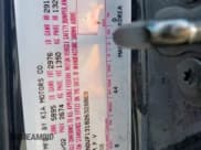 ✅ 2002 Kia Sedona LX • VIN: KNDUP131826328869 • Лот: 53855625. Опубликован ранее на Copart с пробегом 172 204 миль. Бесплатный доступ к архиву аукционных продаж из США и подробный отчёт об истории автомобиля на DreamBid. Изображение 13.