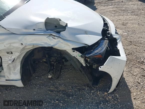 ✅ 2022 Lexus IS 350 F Sport • VIN: JTHGZ1B23N5057794 • Lot: 43565055. Listed on IAAI with 48,024 mi. Free auction sales archive from the USA and detailed vehicle history report at DreamBid. Image 6.