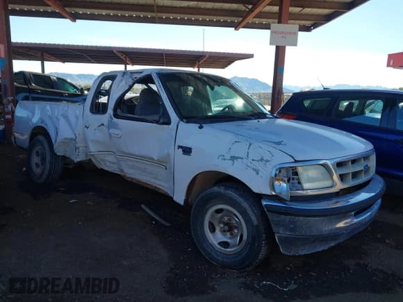 ✅ 1998 Ford F-150 • VIN: 1FTZX17W3WKB59501 • Lot: 43846123. Listed on IAAI with Not provided. Free auction sales archive from the USA and detailed vehicle history report at DreamBid. Image 1.