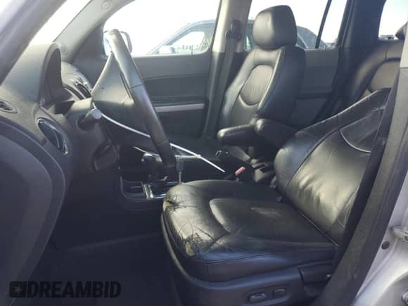 2010 Chevrolet HHR 2LT с VIN 3GNBACDVXAS646774, выставлен на аукционе Copart как лот 79612954 с пробегом 104 033 миль миль и На запчасти • Non repairable. История ставок и продаж доступна на DreamBid. Изображение 7.