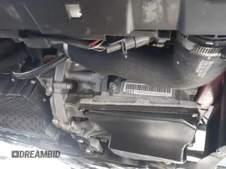 ✅ 2018 Volkswagen Beetle S • VIN: 3VWFD7AT8JM702207 • Lot: 43775064. Wystawiony na IAAI z przebiegiem 51 770 mil. Bezpłatny archiwum sprzedaży aukcyjnych z USA i szczegółowy raport historii pojazdu na DreamBid. Zdjęcie 6.