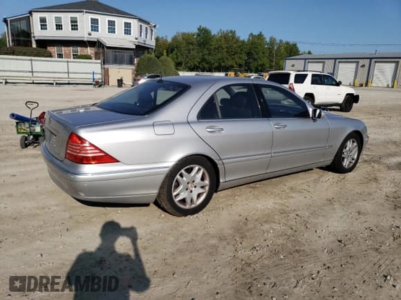 ✅ 2006 Mercedes-Benz S 350 • VIN: WDBNF67J56A477126 • Lot: 70998224. Listed on Copart with 71,115 mi. Free auction sales archive from the USA and detailed vehicle history report at DreamBid. Image 3.