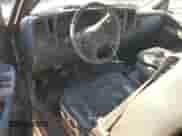 2001 Chevrolet Silverado 1500 LT z VIN 2GCEC19T911299476, wystawiony jako Copart lot #87938605 z przebiegiem Nie podano mil oraz Szkoda całkowita • Salvage title. Historia ofert i sprzedaży dostępna na DreamBid. Obrazek 8.