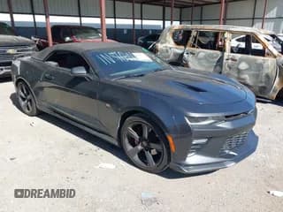 ✅ 2017 Chevrolet Camaro 2SS • VIN: 1G1FH3D76H0122250 • Lot: 43434570. Wystawiony na IAAI z przebiegiem 70 150 mil. Bezpłatny archiwum sprzedaży aukcyjnych z USA i szczegółowy raport historii pojazdu na DreamBid. Zdjęcie 1.