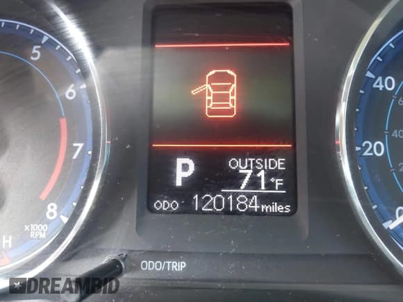 ✅ 2018 Toyota Corolla LE • VIN: 2T1BURHE2JC034126 • Lot: 43357150. Listed on IAAI with 120,184 mi. Free auction sales archive from the USA and detailed vehicle history report at DreamBid. Image 15.