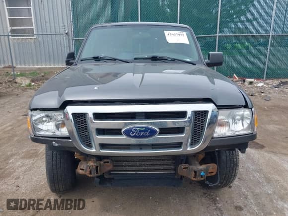 ✅ 2011 Ford Ranger XLT • VIN: 1FTKR4EE6BPB22950 • Lot: 42057972. Listed on IAAI with 114,834 mi. Free auction sales archive from the USA and detailed vehicle history report at DreamBid. Image 12.