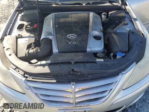 ✅ 2011 Hyundai Genesis • VIN: KMHGC4DE0BU115255 • Лот: 84972065. Опубликован ранее на Copart с пробегом 240 038 миль. Бесплатный доступ к архиву аукционных продаж из США и подробный отчёт об истории автомобиля на DreamBid. Изображение 12.