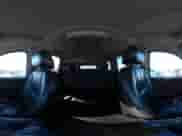 2014 Chevrolet Suburban LT z VIN 1GNSKJE75ER212434, wystawiony jako IAAI lot #41681972 z przebiegiem 381 890 mil mil oraz . Historia ofert i sprzedaży dostępna na DreamBid. Obrazek 18.