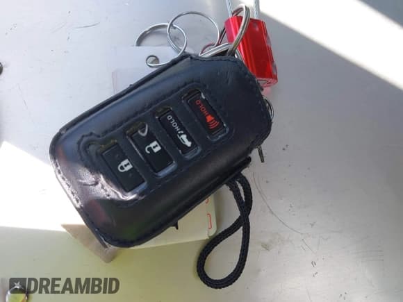 ✅ 2016 Lexus NX 200t • VIN: JTJBARBZ3G2069217 • Lot: 42367844. Wystawiony na IAAI z przebiegiem 77 237 mil. Bezpłatny archiwum sprzedaży aukcyjnych z USA i szczegółowy raport historii pojazdu na DreamBid. Zdjęcie 11.