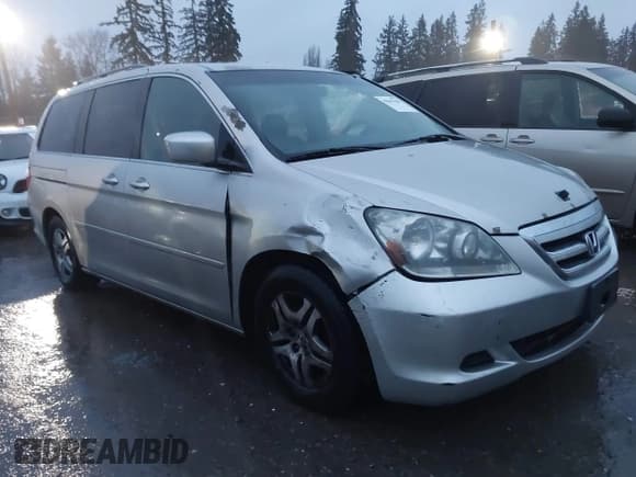 ✅ 2005 Honda Odyssey EX-L • VIN: 5FNRL38785B016084 • Lot: 43863106. Wystawiony na IAAI z przebiegiem 282 390 mil. Bezpłatny archiwum sprzedaży aukcyjnych z USA i szczegółowy raport historii pojazdu na DreamBid. Zdjęcie 1.