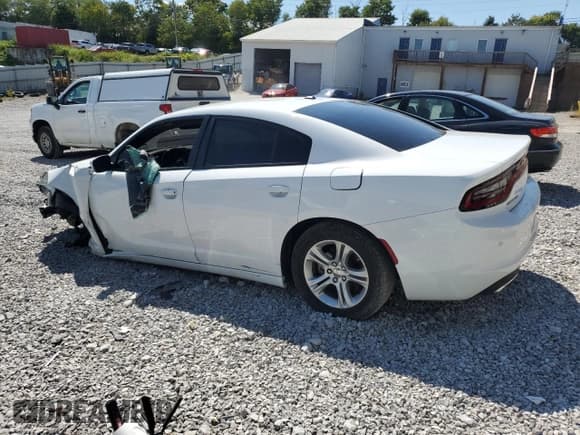 ✅ 2022 Dodge Charger SXT • VIN: 2C3CDXBG5NH132733 • Лот: 72047805. Опубликован ранее на Copart с пробегом 73 643 миль. Бесплатный доступ к архиву аукционных продаж из США и подробный отчёт об истории автомобиля на DreamBid. Изображение 2.