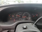 ✅ 2006 Ford Econoline Cargo • VIN: 1FTNE24L66HA61984 • Lot: 71124475. Wystawiony na Copart z przebiegiem 270 020 mil. Bezpłatny archiwum sprzedaży aukcyjnych z USA i szczegółowy raport historii pojazdu na DreamBid. Zdjęcie 9.