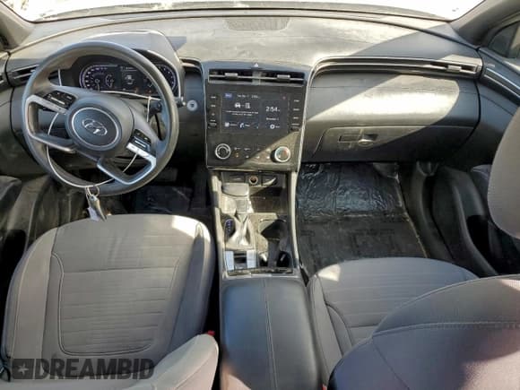 ✅ 2022 Hyundai Santa Cruz SEL • VIN: 5NTJB4AE9NH031484 • Лот: 94648595. Опубликован ранее на Copart с пробегом 127 487 миль. Бесплатный доступ к архиву аукционных продаж из США и подробный отчёт об истории автомобиля на DreamBid. Изображение 8.