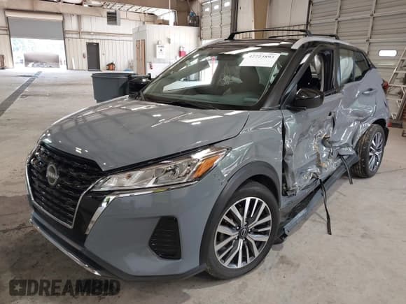 ✅ 2023 Nissan Kicks SV • VIN: 3N1CP5CV3PL532906 • Лот: 42723893. Опубликован ранее на IAAI с пробегом 30 426 миль. Бесплатный доступ к архиву аукционных продаж из США и подробный отчёт об истории автомобиля на DreamBid. Изображение 2.