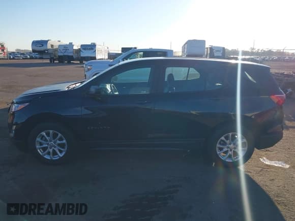 ✅ 2021 Chevrolet Equinox LS • VIN: 3GNAXHEV5MS104332 • Lot: 43229255. Listed on IAAI with 126,804 mi. Free auction sales archive from the USA and detailed vehicle history report at DreamBid. Image 14.