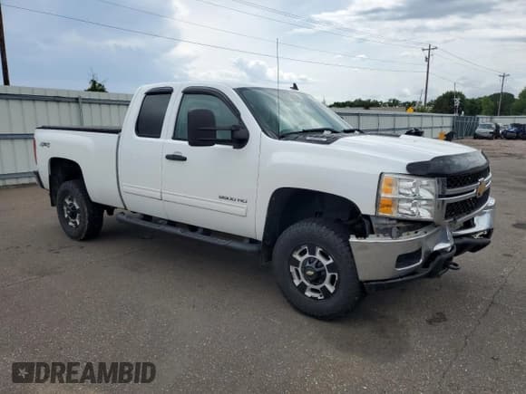 ✅ 2012 Chevrolet Silverado 2500HD LT • VIN: 1GC2KXCG9CZ235453 • Lot: 60222395. Wystawiony na Copart z przebiegiem 156 269 mil. Bezpłatny archiwum sprzedaży aukcyjnych z USA i szczegółowy raport historii pojazdu na DreamBid. Zdjęcie 4.