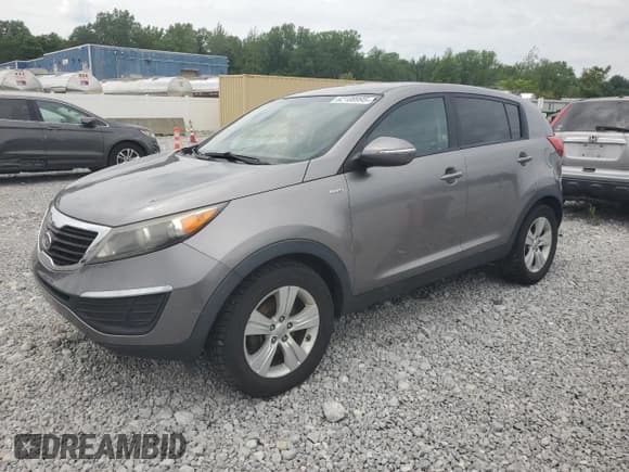 ✅ 2012 Kia Sportage LX • VIN: KNDPBCA21C7210564 • Lot: 62108995. Listed on Copart with 182,687 mi. Free auction sales archive from the USA and detailed vehicle history report at DreamBid. Image 1.