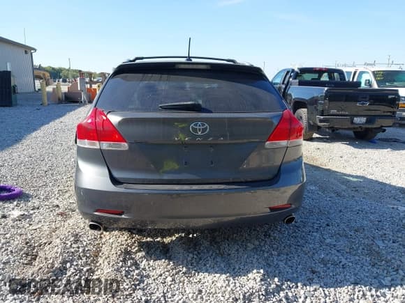 ✅ 2009 Toyota Venza • VIN: 4T3ZK11A69U004089 • Lot: 43173542. Listed on IAAI with 198,570 mi. Free auction sales archive from the USA and detailed vehicle history report at DreamBid. Image 16.