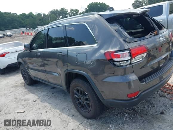 2020 Jeep Grand Cherokee Altitude z VIN 1C4RJEAG0LC182573, wystawiony jako IAAI lot #42623128 z przebiegiem 106 817 mil mil oraz . Historia ofert i sprzedaży dostępna na DreamBid. Obrazek 3.