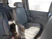 ✅ 2006 Kia Sedona LX • VIN: KNDMB233966064010 • Lot: 43030206. Listed on IAAI with 221,627 mi. Free auction sales archive from the USA and detailed vehicle history report at DreamBid. Image 8.