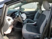 ✅ 2021 Chevrolet Bolt EV LT • VIN: 1G1FY6S07M4108853 • Lot: 54014165. Wystawiony na Copart z przebiegiem Nie podano. Bezpłatny archiwum sprzedaży aukcyjnych z USA i szczegółowy raport historii pojazdu na DreamBid. Zdjęcie 7.