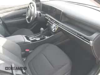 2026 Hyundai Tucson SEL with VIN 5NMJBCDE5TH615458, listed as a IAAI auction lot 43502041 with 1,347 mi miles and . Bid and sale history available at DreamBid. Image 5.