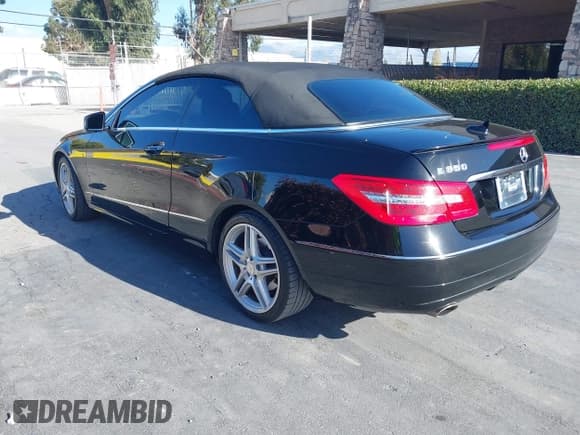 ✅ 2013 Mercedes-Benz E 350 • VIN: WDDKK5KF9DF189788 • Лот: 43656096. Опубликован ранее на IAAI с пробегом 101 508 миль. Бесплатный доступ к архиву аукционных продаж из США и подробный отчёт об истории автомобиля на DreamBid. Изображение 3.