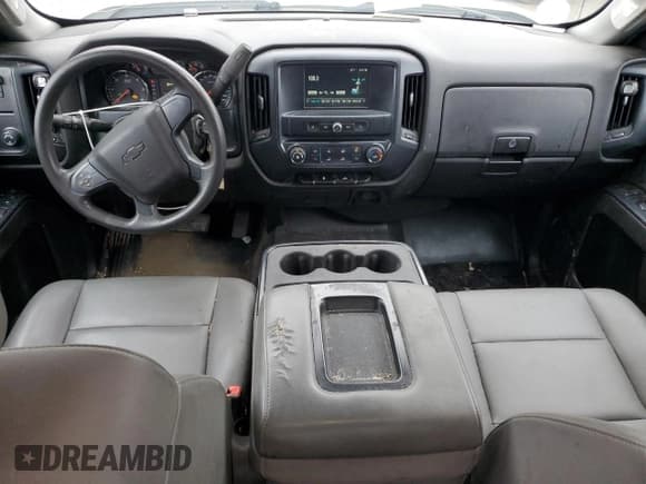 ✅ 2018 Chevrolet Silverado 2500HD Work Truck • VIN: 1GC2CUEG1JZ199070 • Lot: 42691835. Wystawiony na Copart z przebiegiem 431 269 mil. Bezpłatny archiwum sprzedaży aukcyjnych z USA i szczegółowy raport historii pojazdu na DreamBid. Zdjęcie 8.